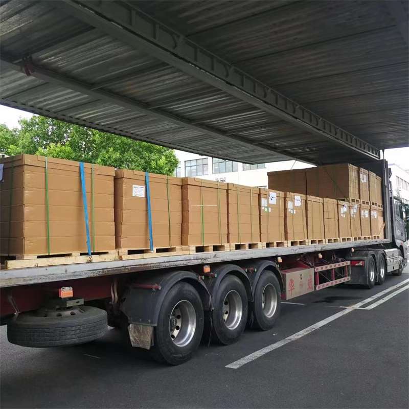 山西吕梁兴县到新疆喀什叶城县物流公司山西吕梁兴县至新疆喀什叶城县物流专线往返运输
